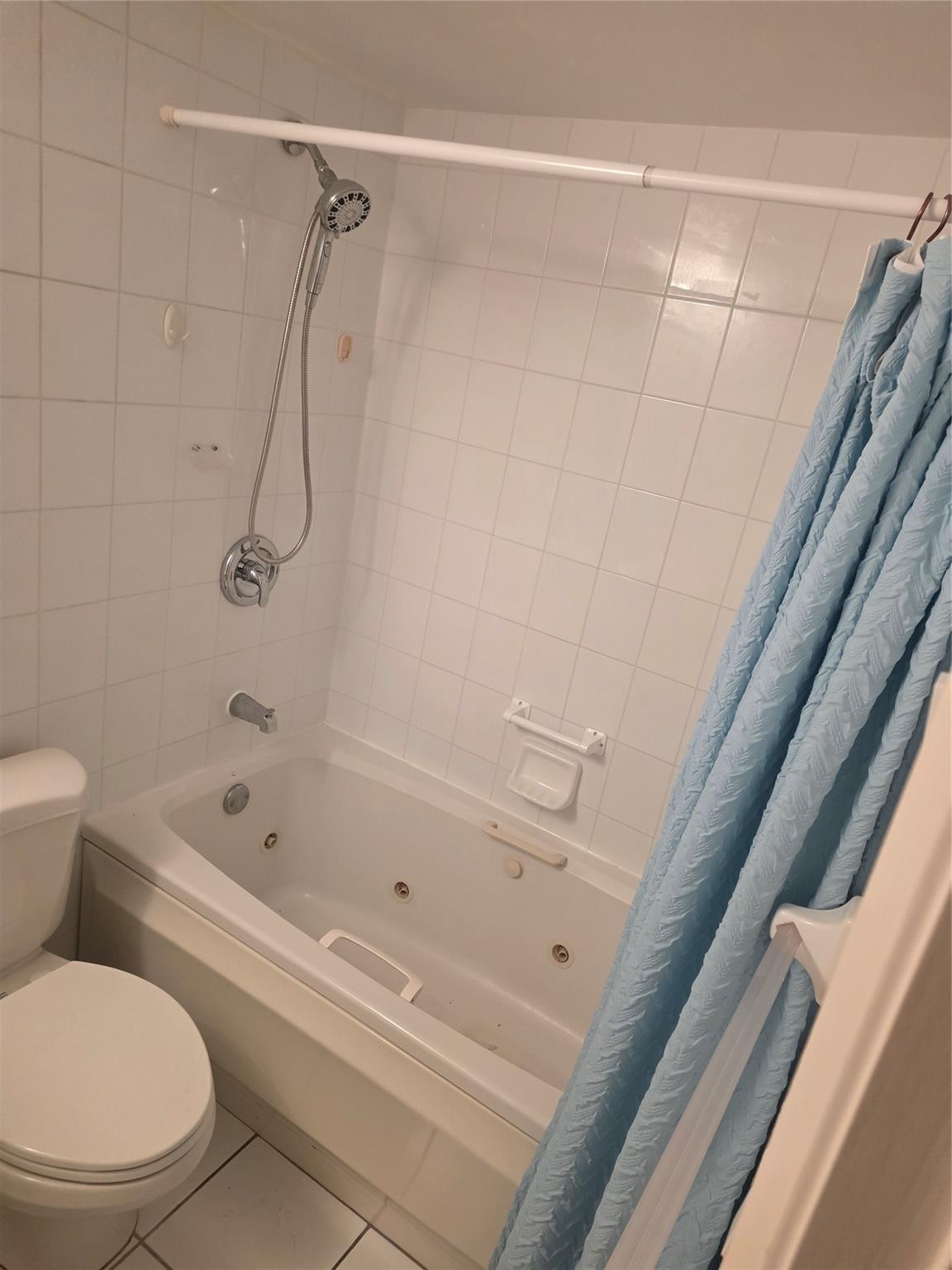 Barcelona Condo North Bld - Residential Lease