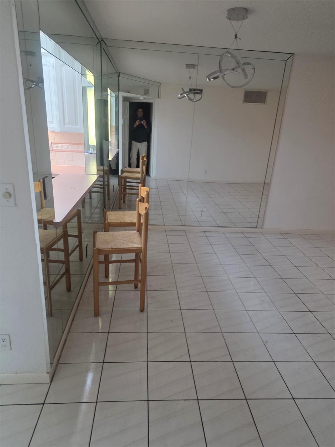 Barcelona Condo North Bld - Residential Lease