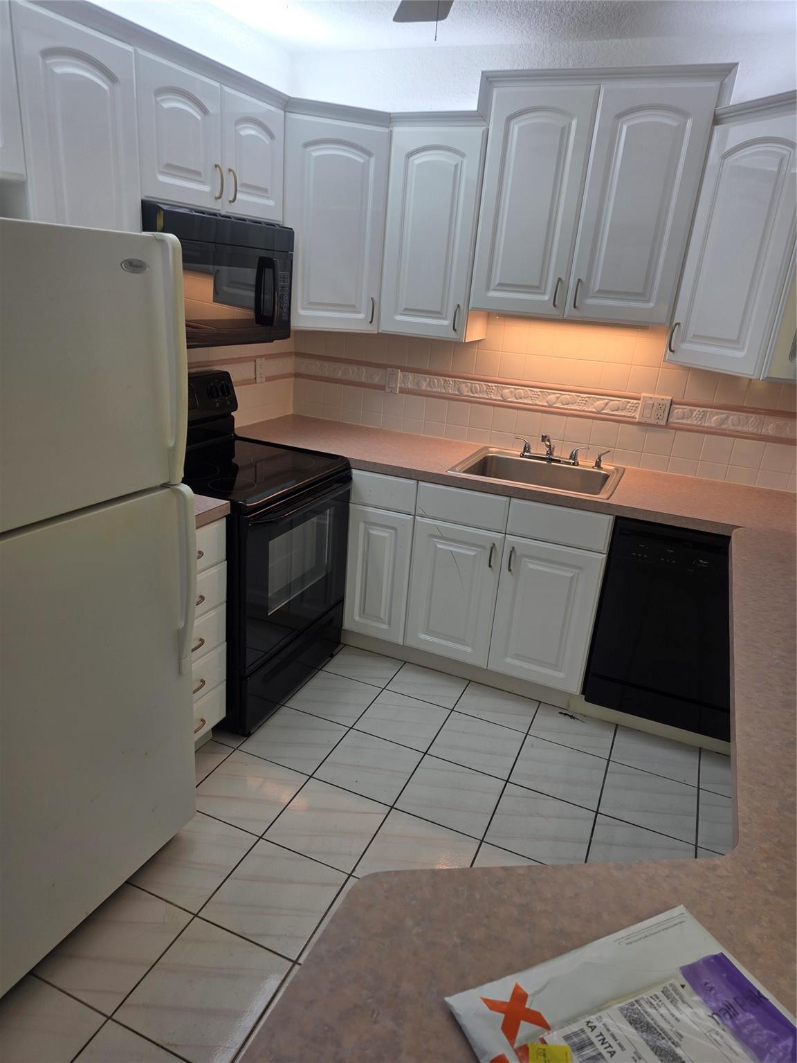 Barcelona Condo North Bld - Residential Lease