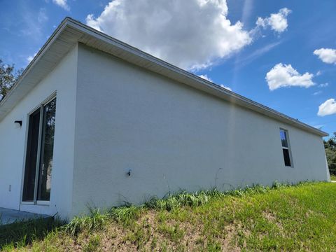 A home in Poinciana