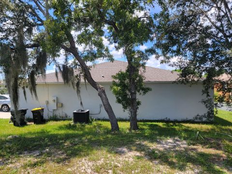 A home in Poinciana