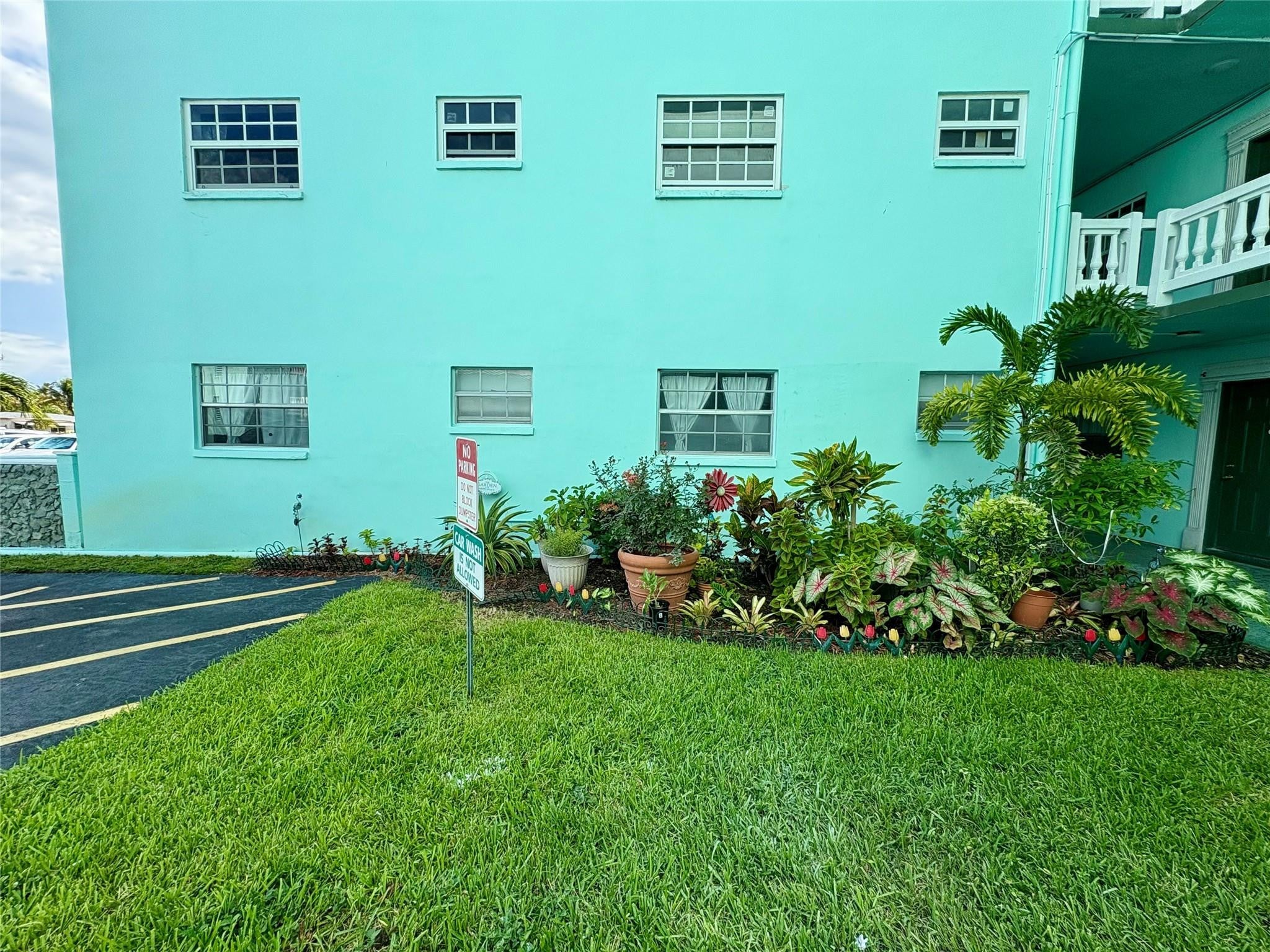4401 NW 41st Street 110, Lauderdale Lakes FL 33319