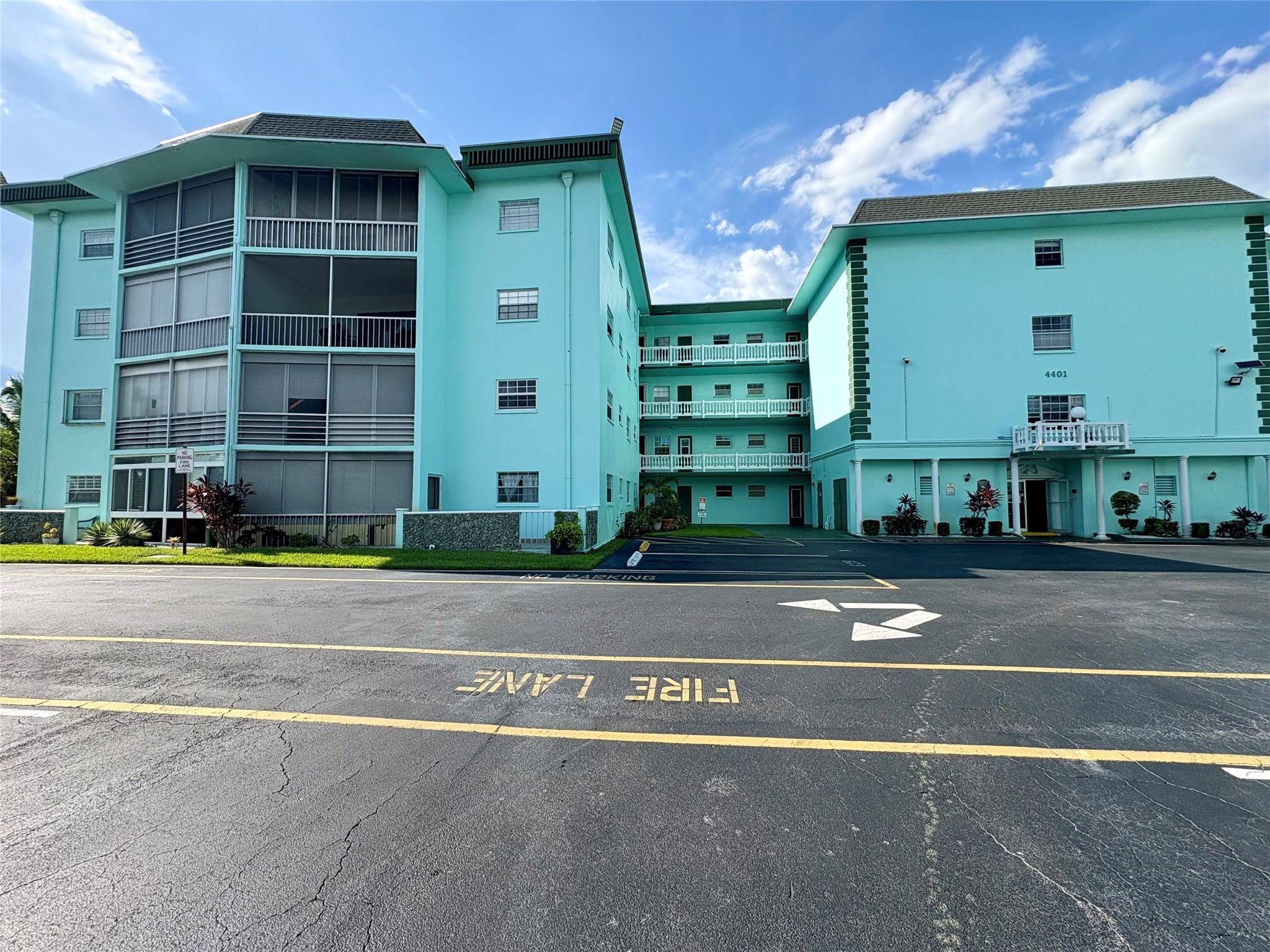 4401 NW 41st Street