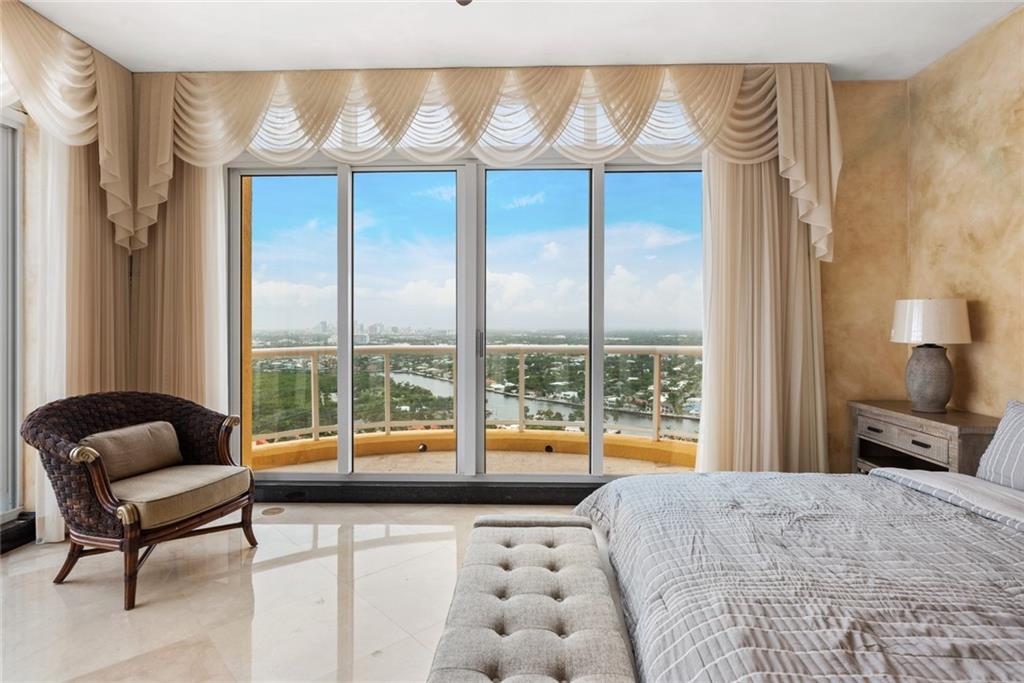 THE PALMS - Residential