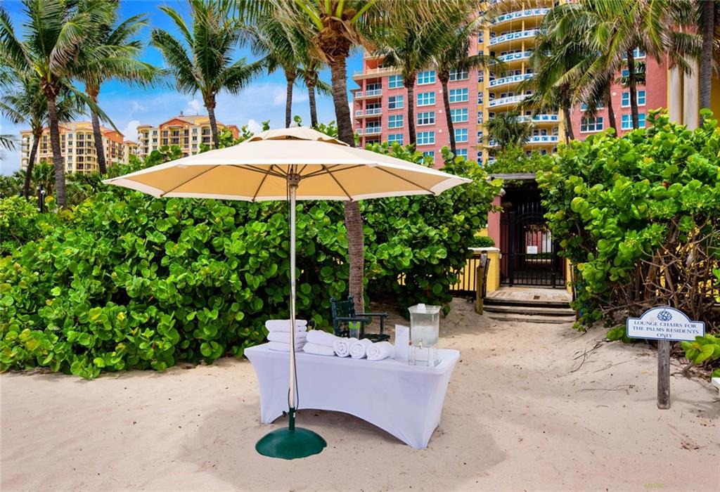 THE PALMS - Residential