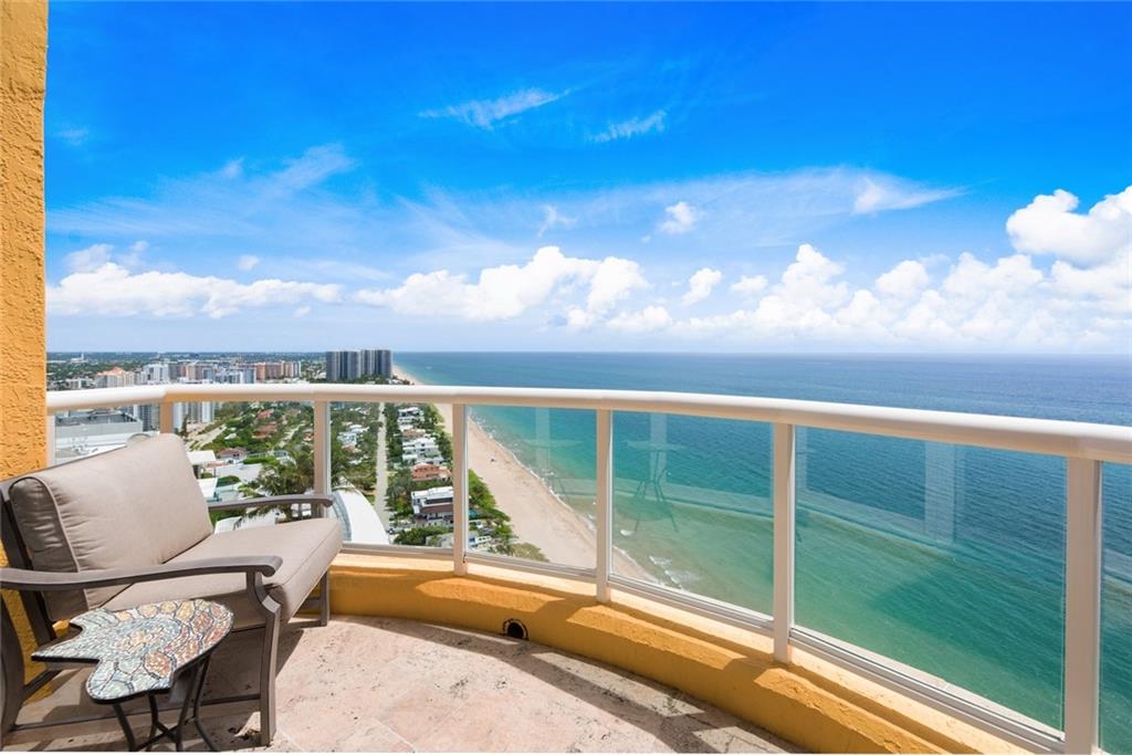 THE PALMS - Residential