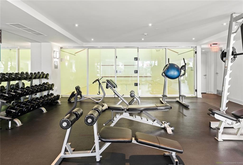 THE PALMS - Residential