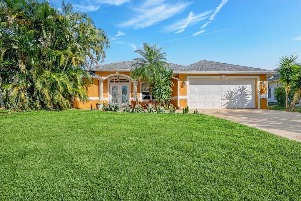 Photo of 3282 SE West Snow Road, Port Saint Lucie, FL 34984 (MLS # R11138867)