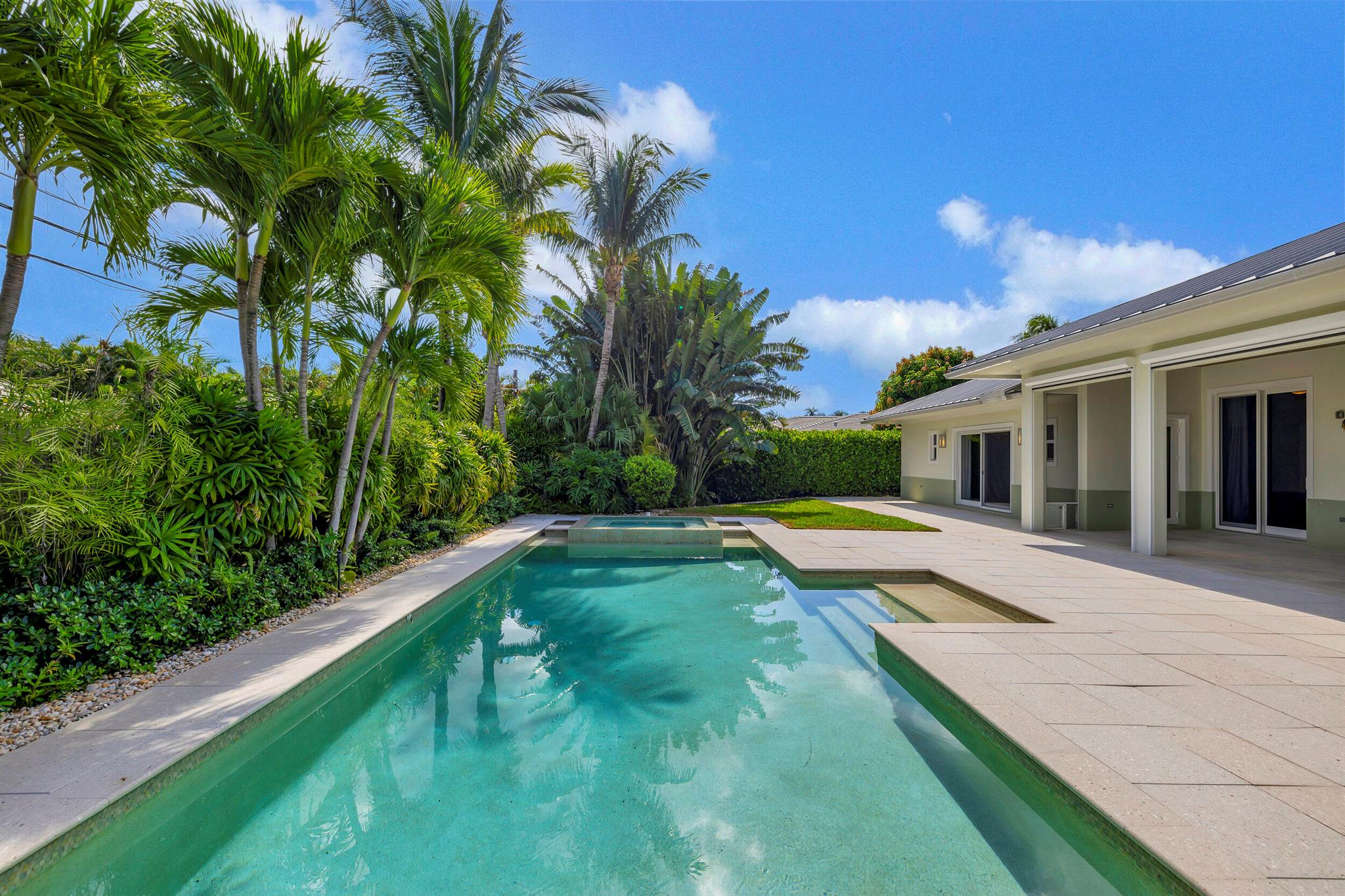 S/D OF 8-46-43 - Residential