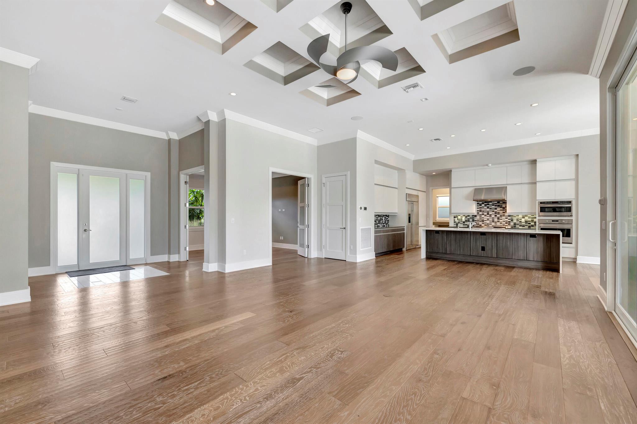 S/D OF 8-46-43 - Residential