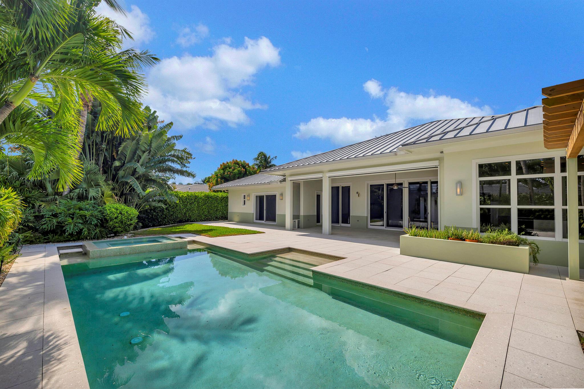 S/D OF 8-46-43 - Residential