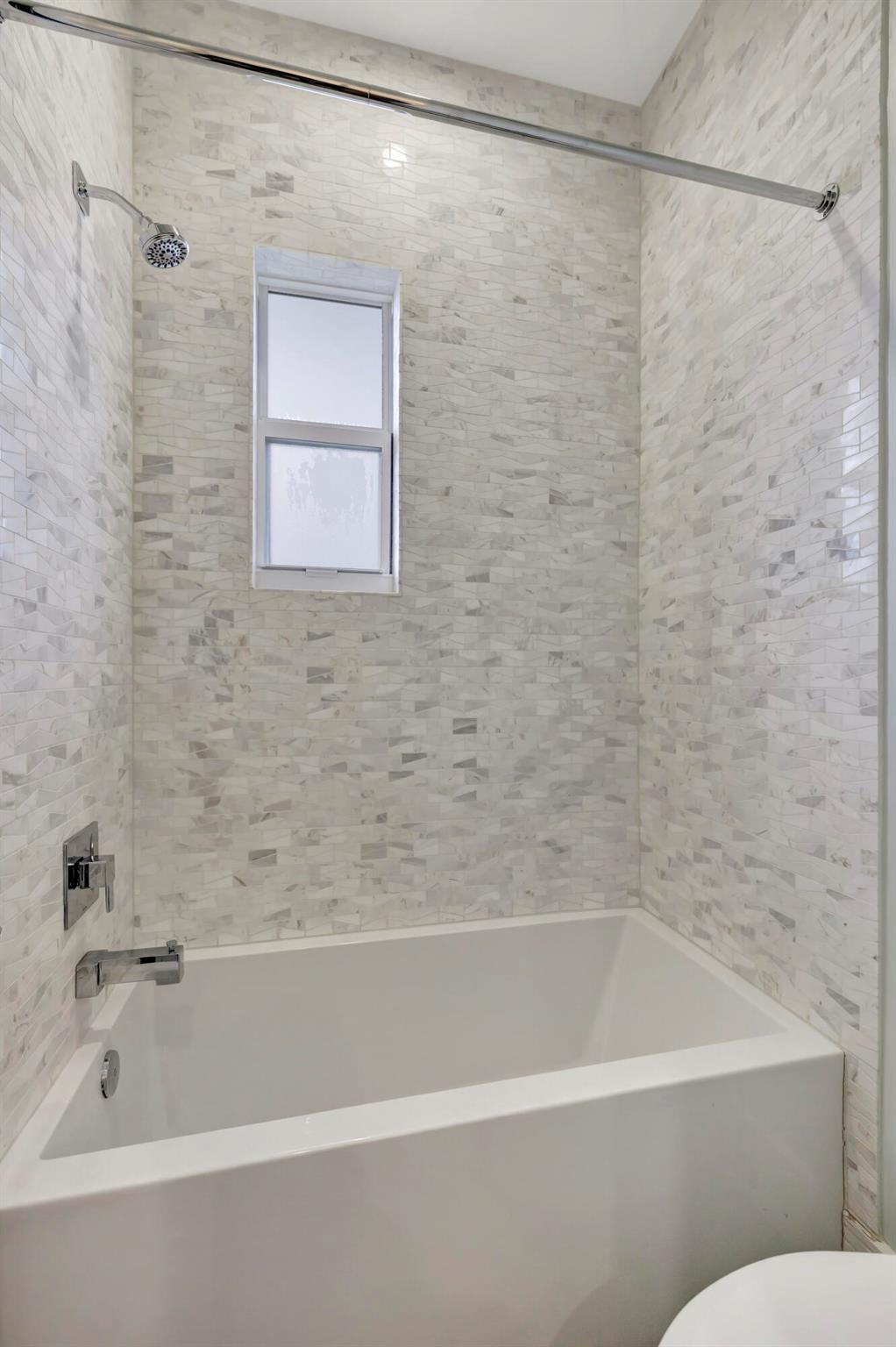 S/D OF 8-46-43 - Residential