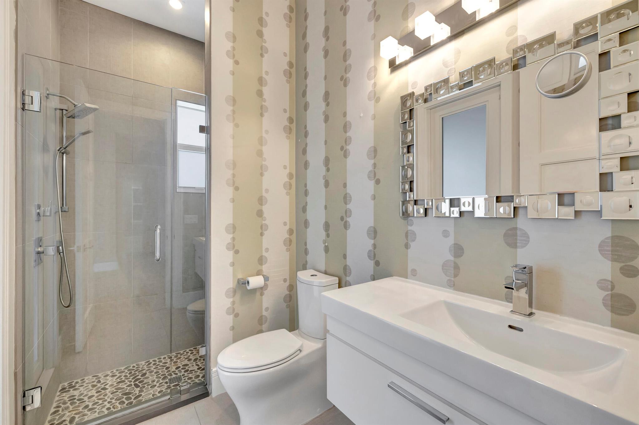 S/D OF 8-46-43 - Residential