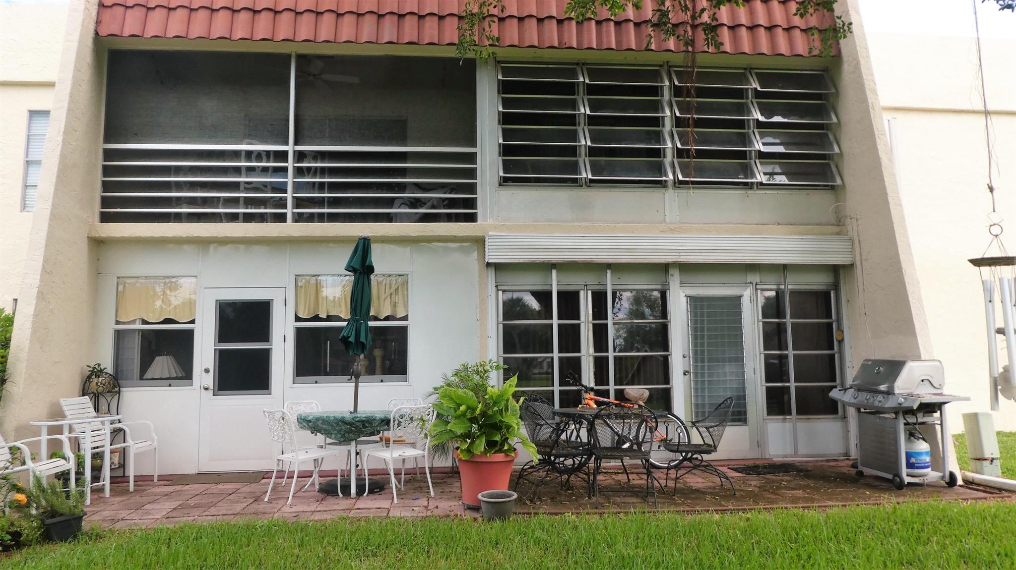 LAGO DEL REY CONDO - Residential