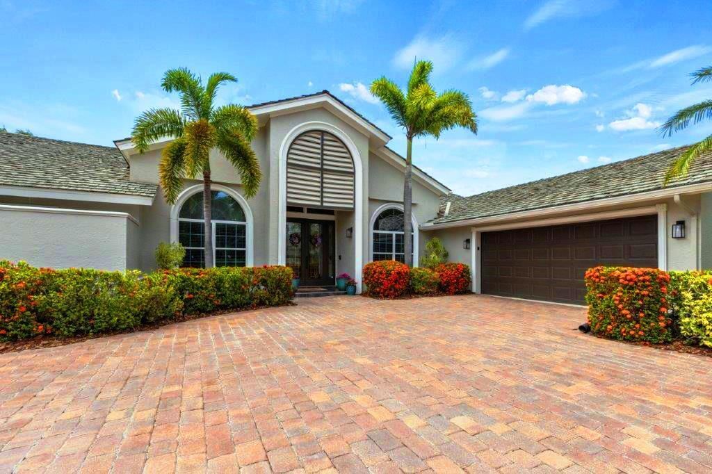 Photo of 1153 SW Greenbriar Cove, Port Saint Lucie, FL 34986 (MLS # R11067239)