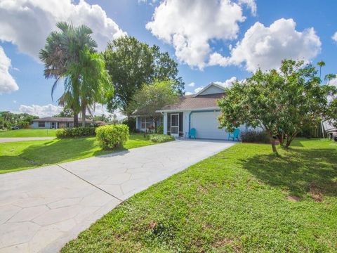 A home in Port St Lucie