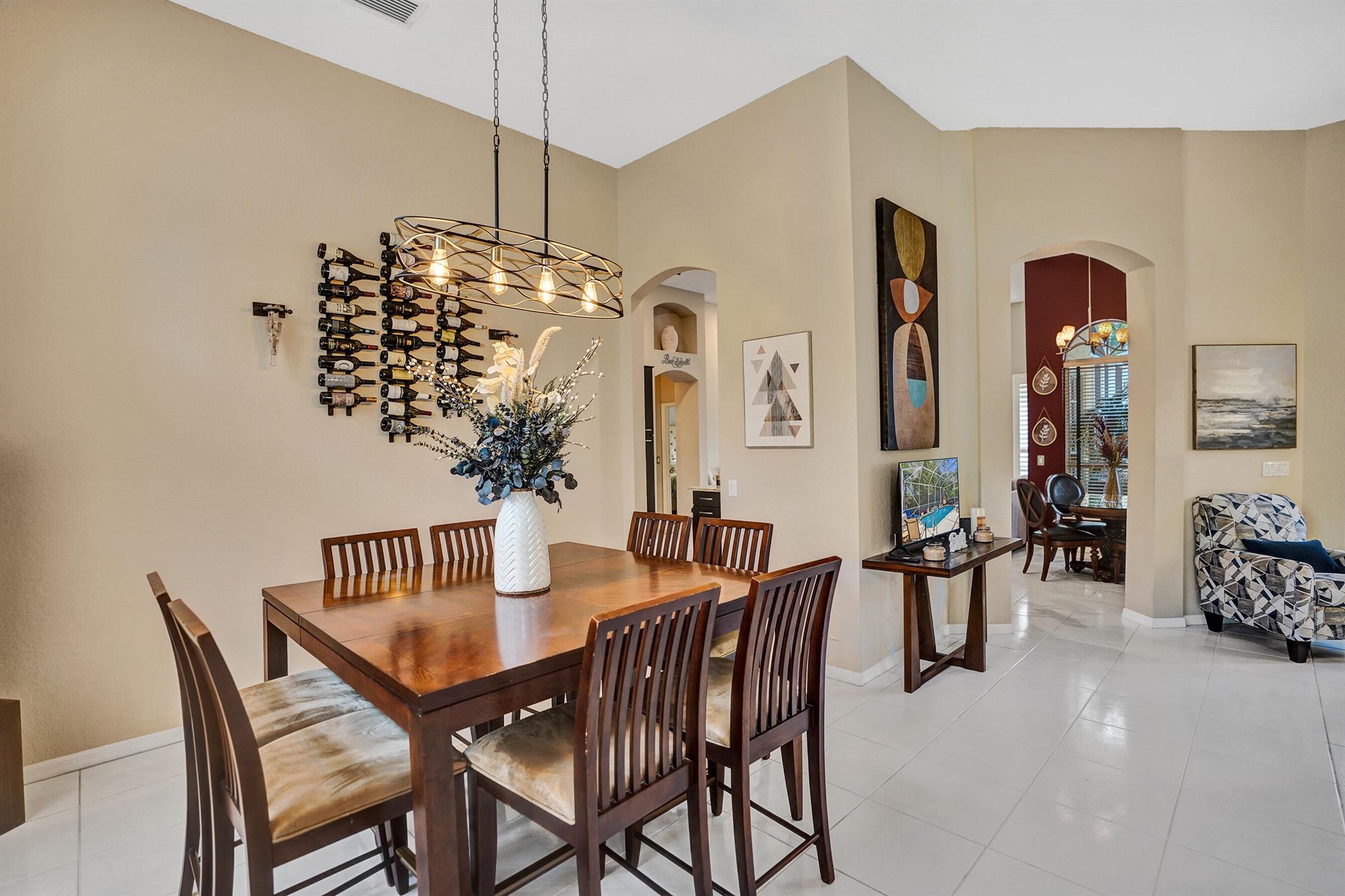 LEXINGTON HOMES ESTATES - Residential