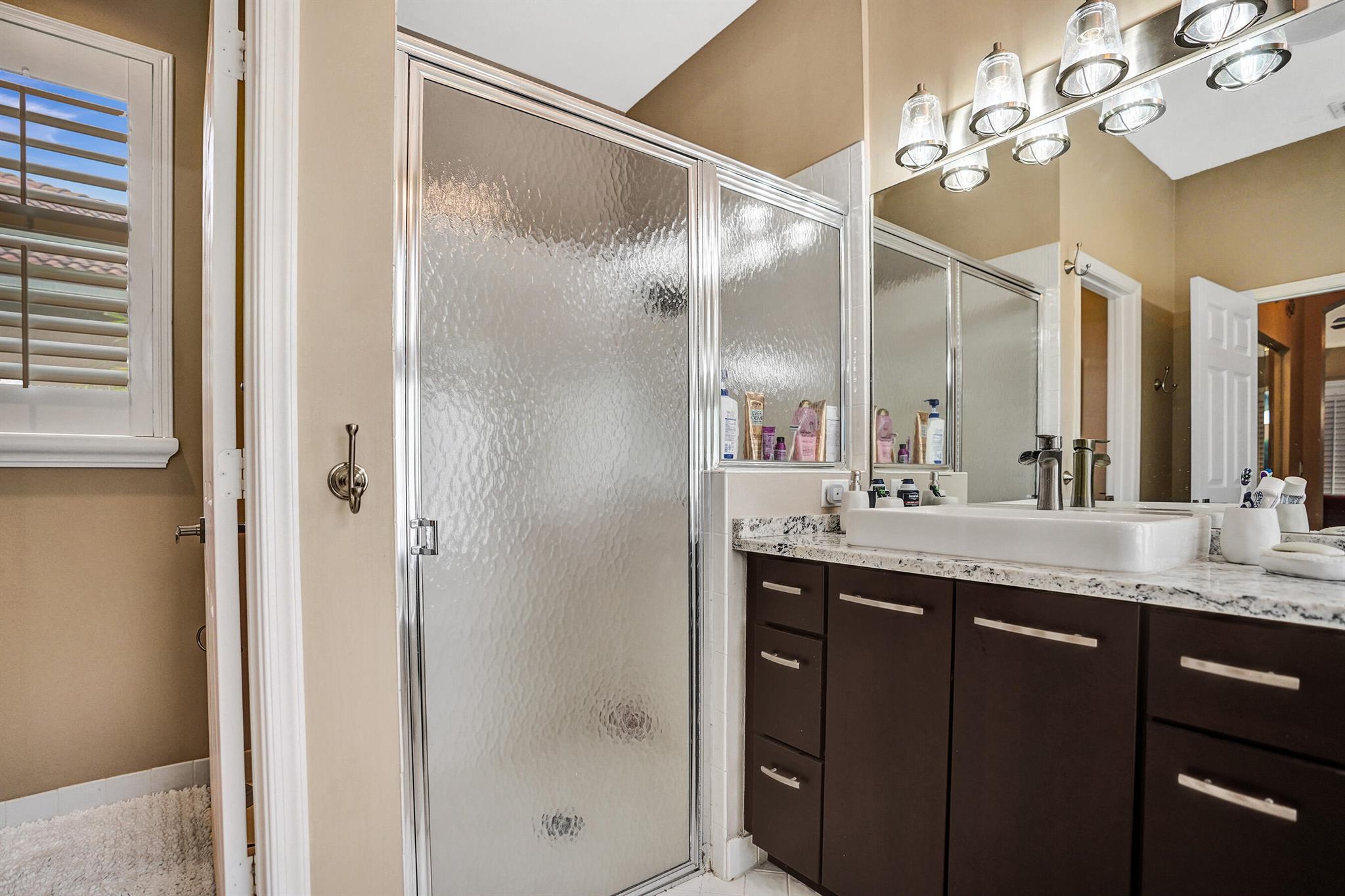 LEXINGTON HOMES ESTATES - Residential