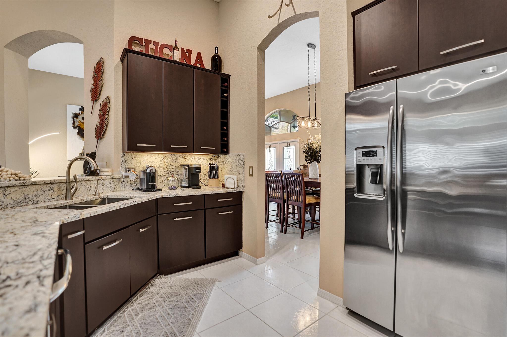 LEXINGTON HOMES ESTATES - Residential