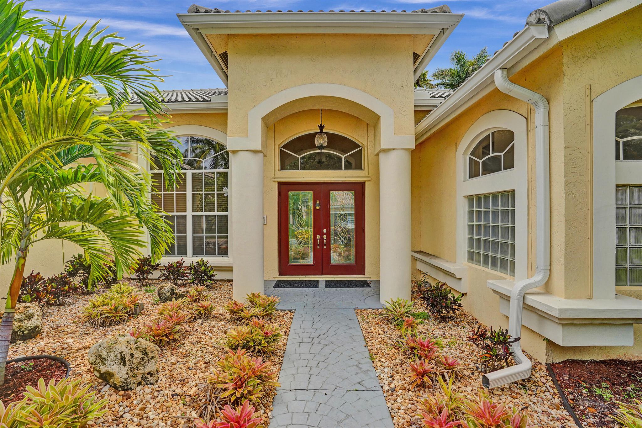 LEXINGTON HOMES ESTATES - Residential