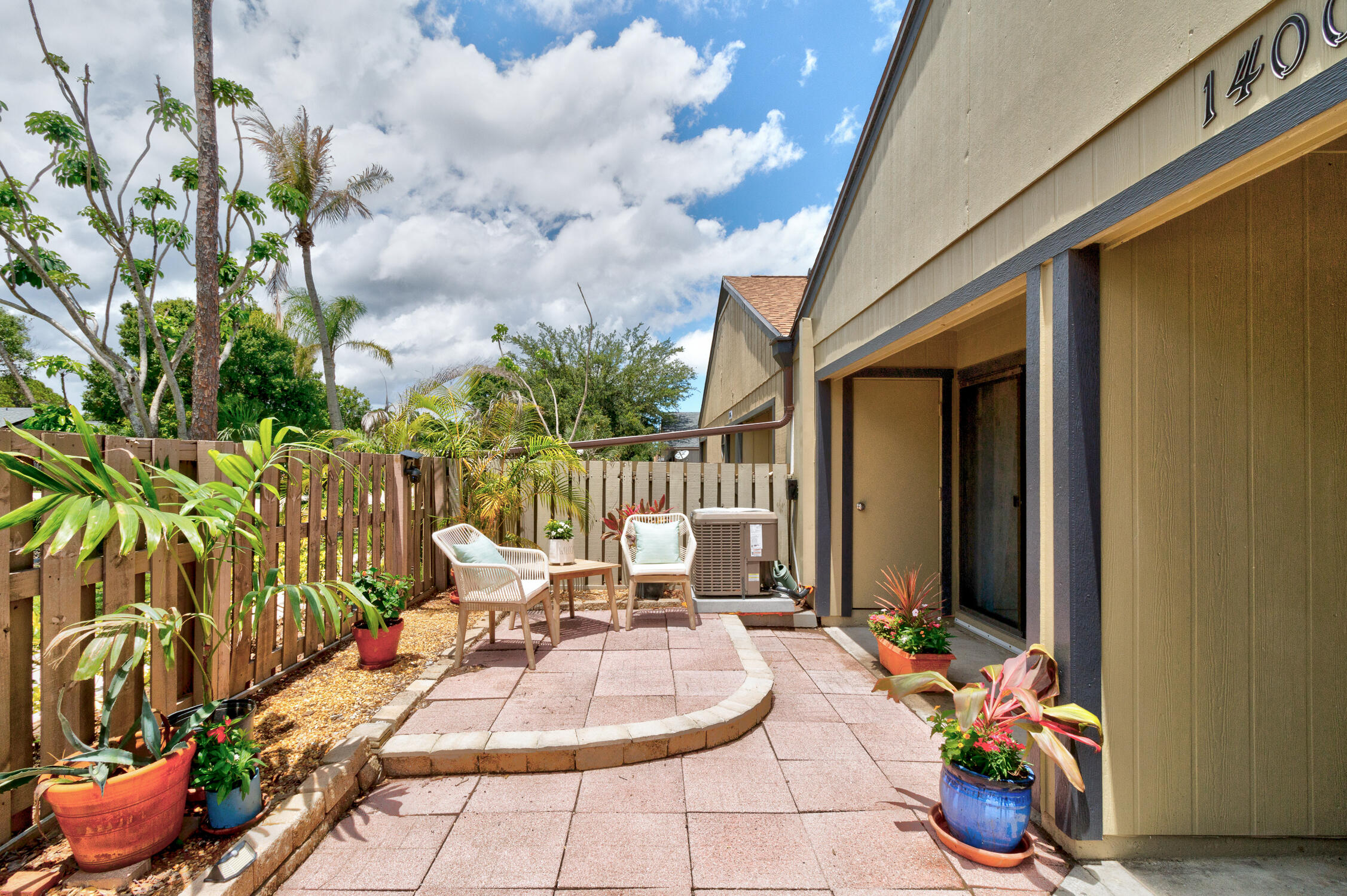 SANDALWOOD OF VERO - Residential