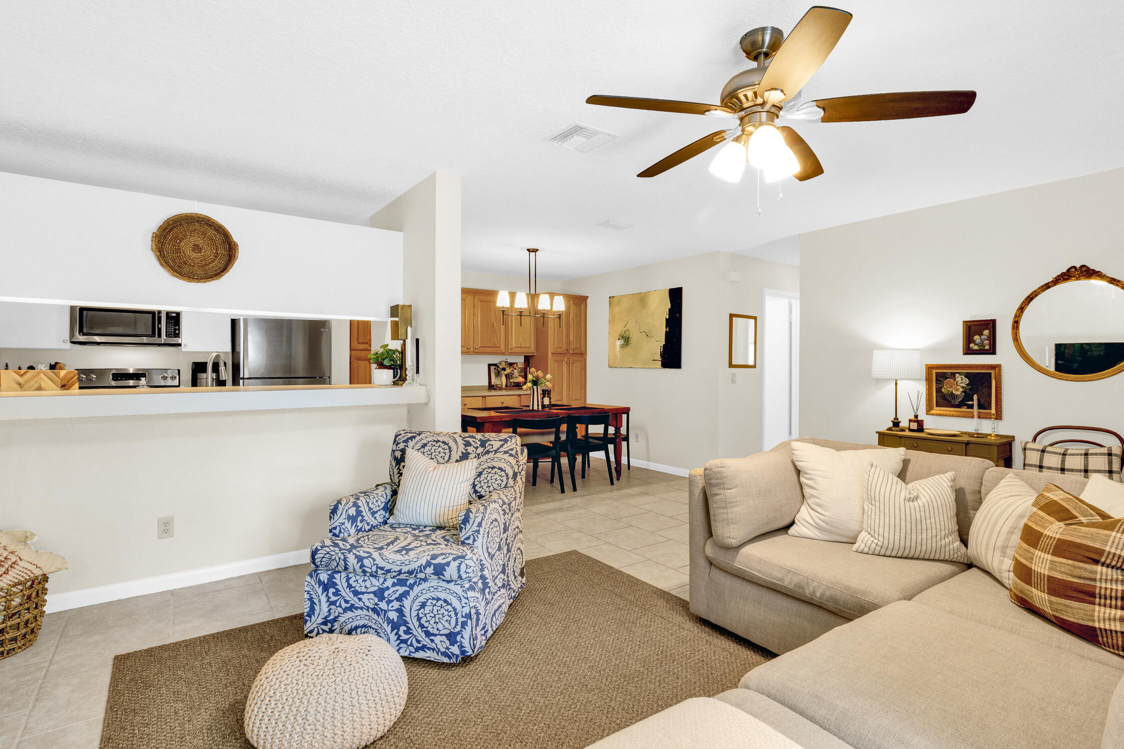 SANDALWOOD OF VERO - Residential