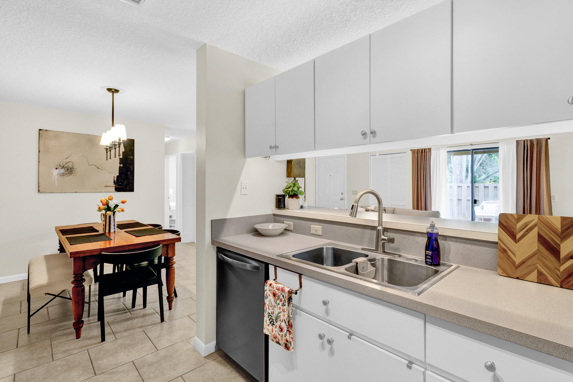 SANDALWOOD OF VERO - Residential