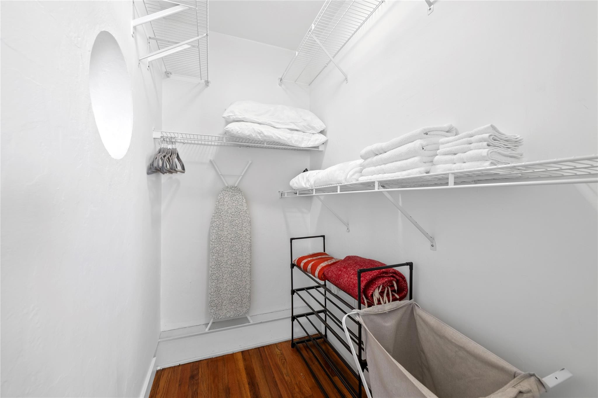 Breakers Seville Co-Op - Residential Lease