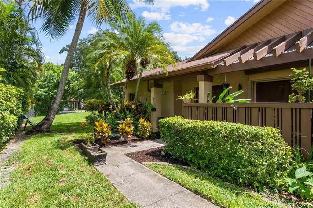 Photo of 3959 Cocoplum Cir D, Coconut Creek, FL 33063 (MLS # F10299885)