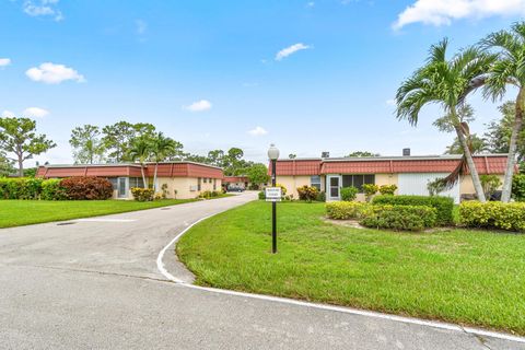 A home in Lake Worth