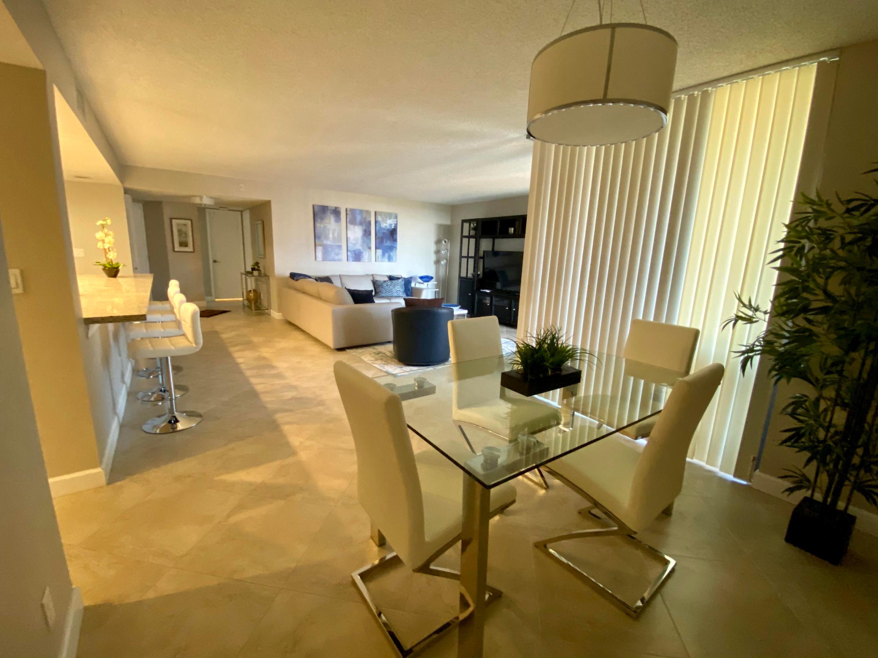 LAVERS DELRAY RACQUET CLUB CONDO - Residential Lease