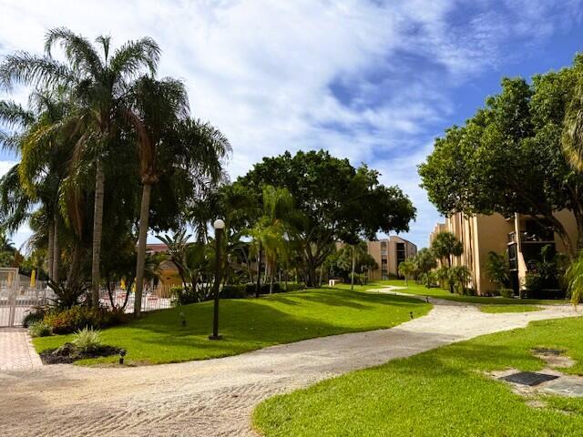 LAVERS DELRAY RACQUET CLUB CONDO - Residential Lease
