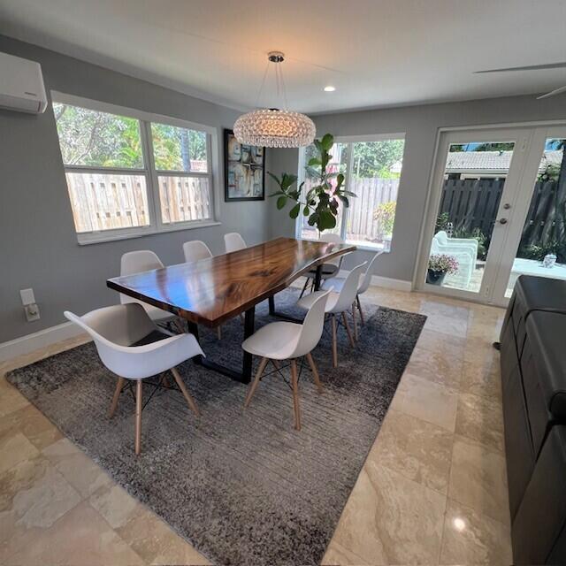 IMPERIAL POINT 1 SEC - Residential