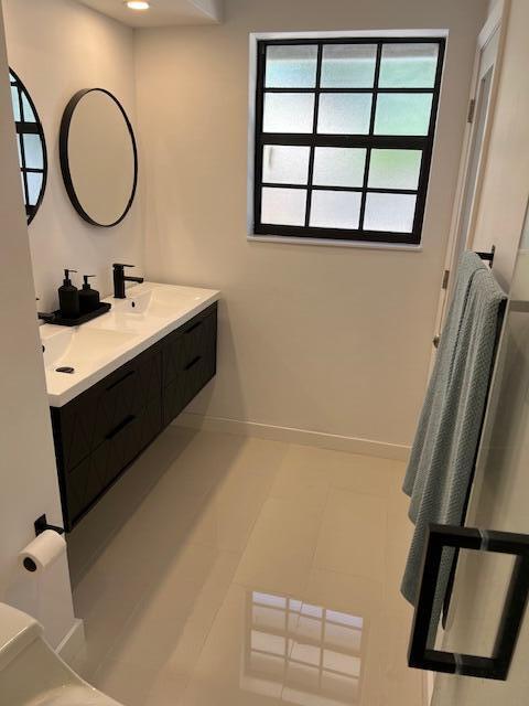 IMPERIAL POINT 1 SEC - Residential