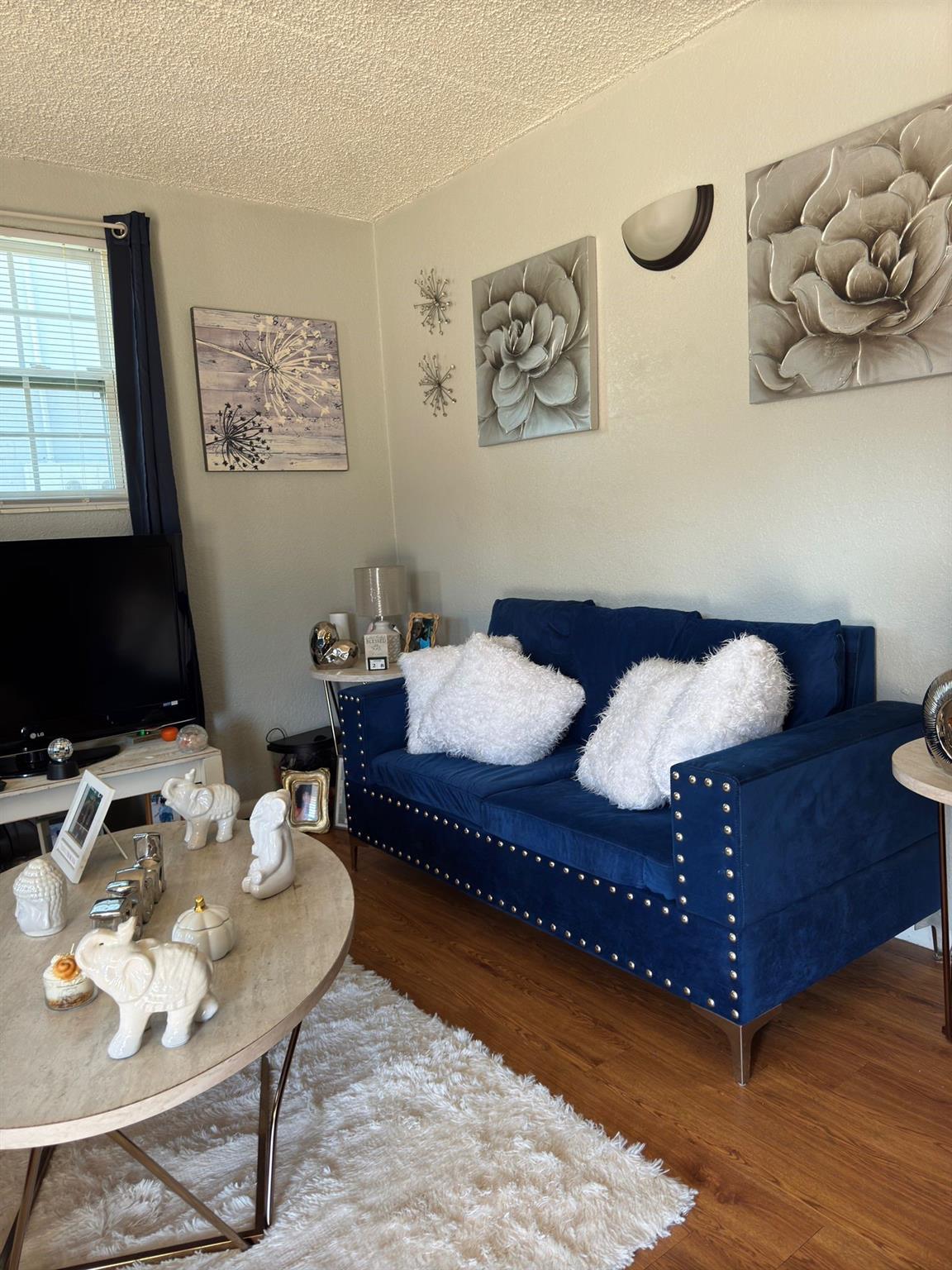 GARDENS JAX - Residential Lease