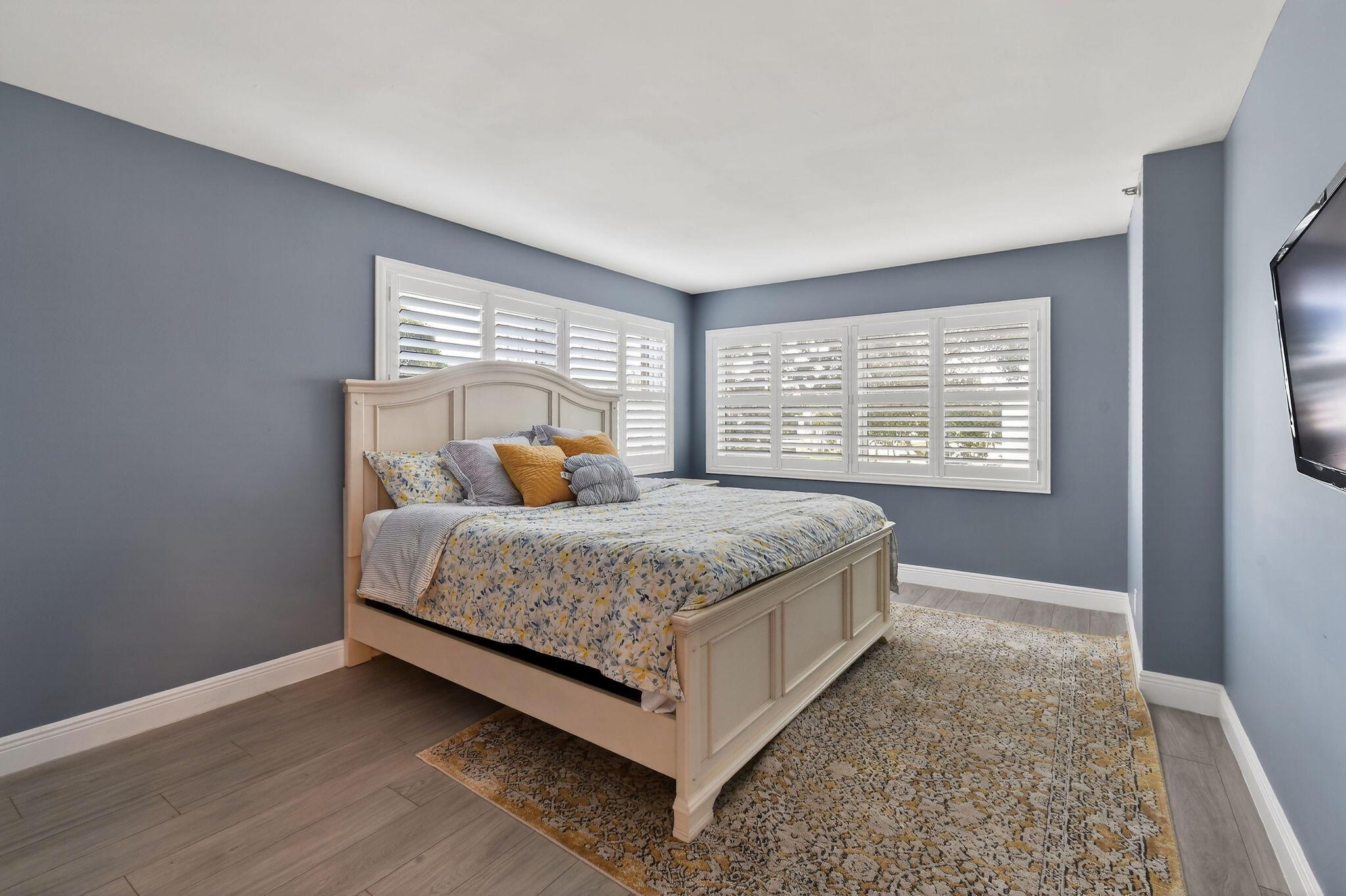 EVERGLADES OF NORTH PALM - Residential