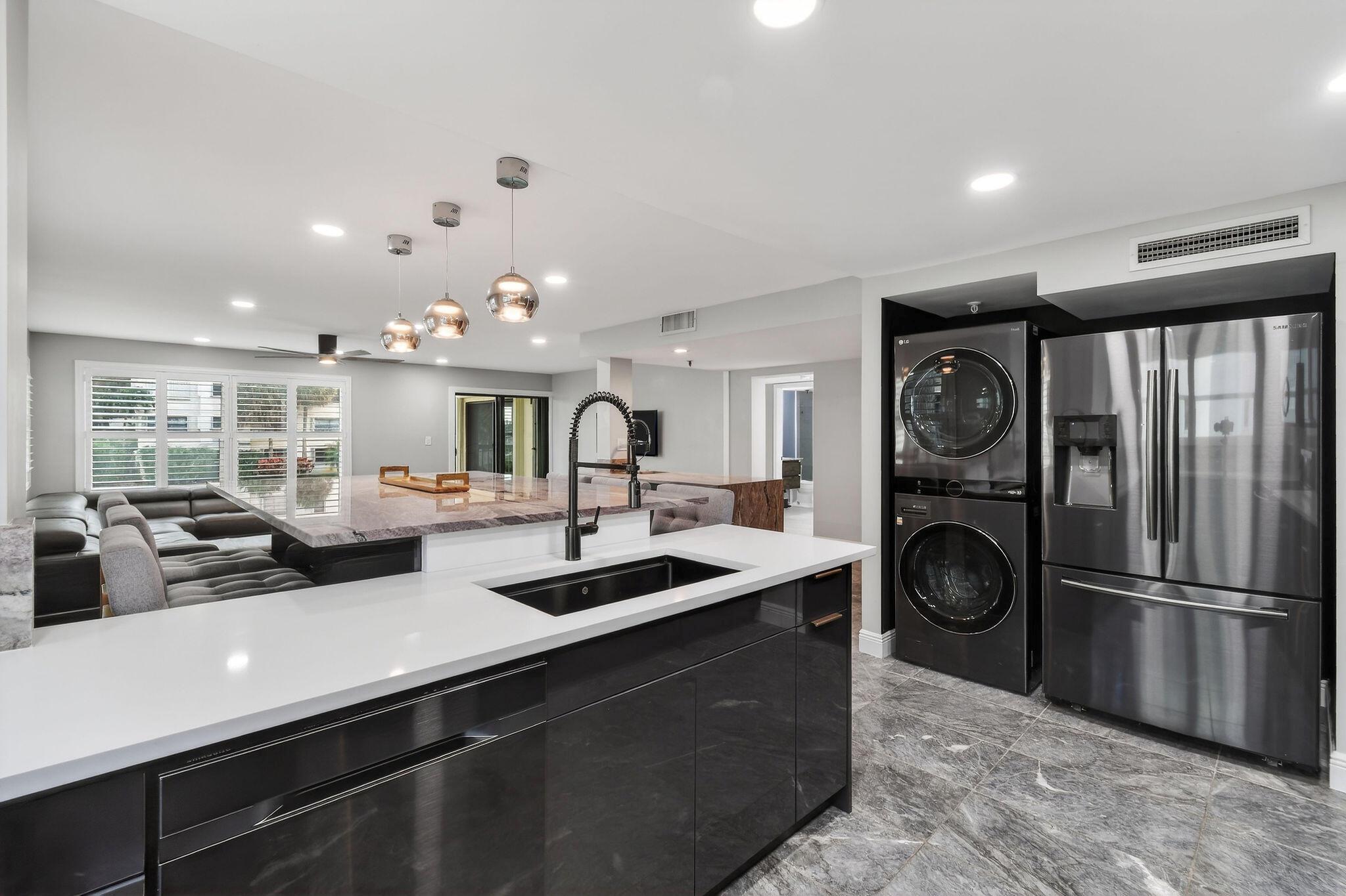 EVERGLADES OF NORTH PALM - Residential