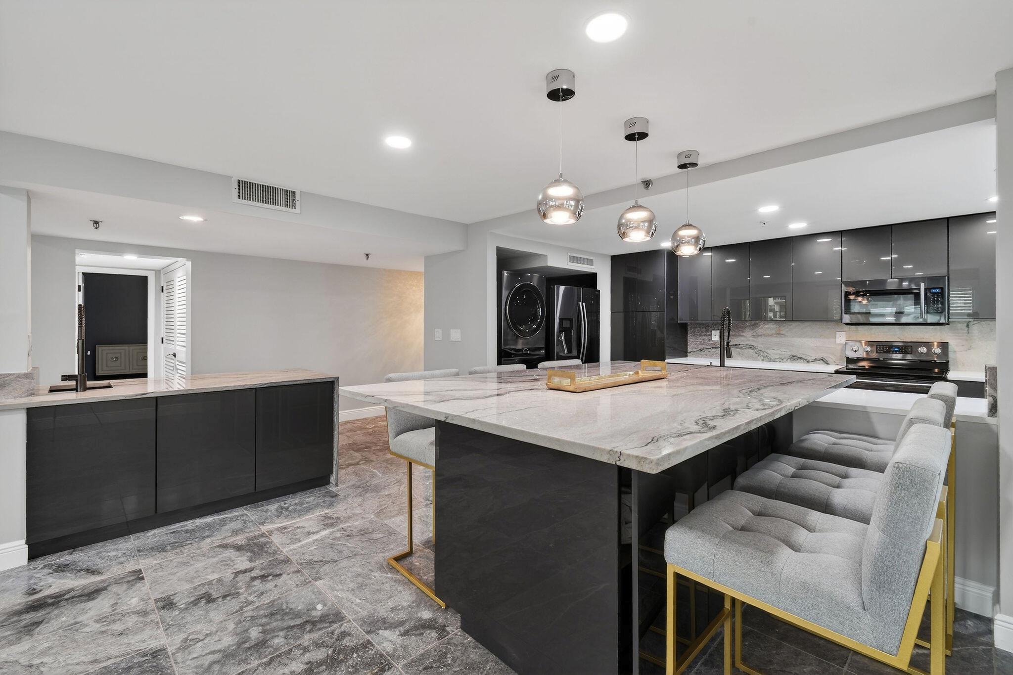 EVERGLADES OF NORTH PALM - Residential