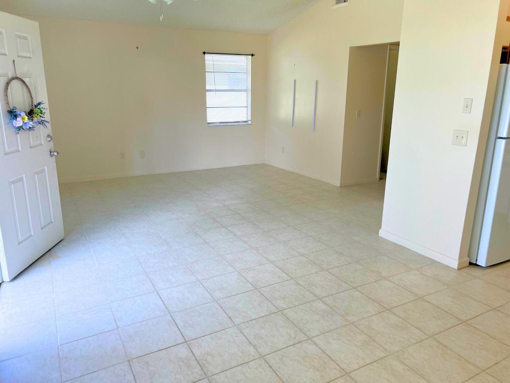 DIXIE PARK ADDITION - Residential Lease