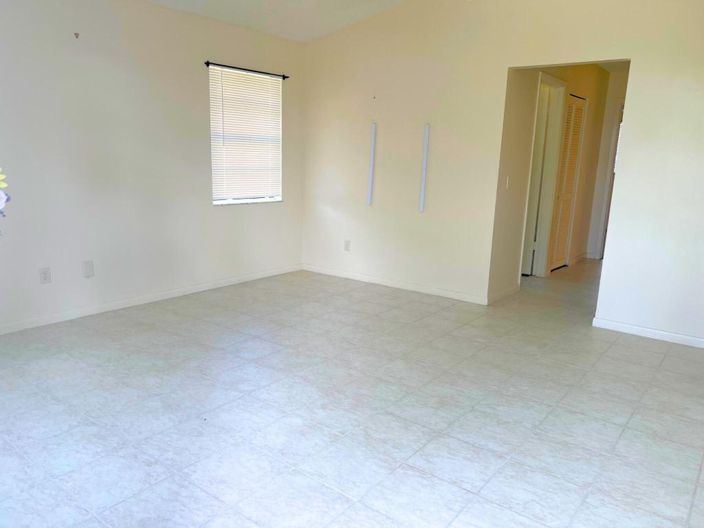 DIXIE PARK ADDITION - Residential Lease