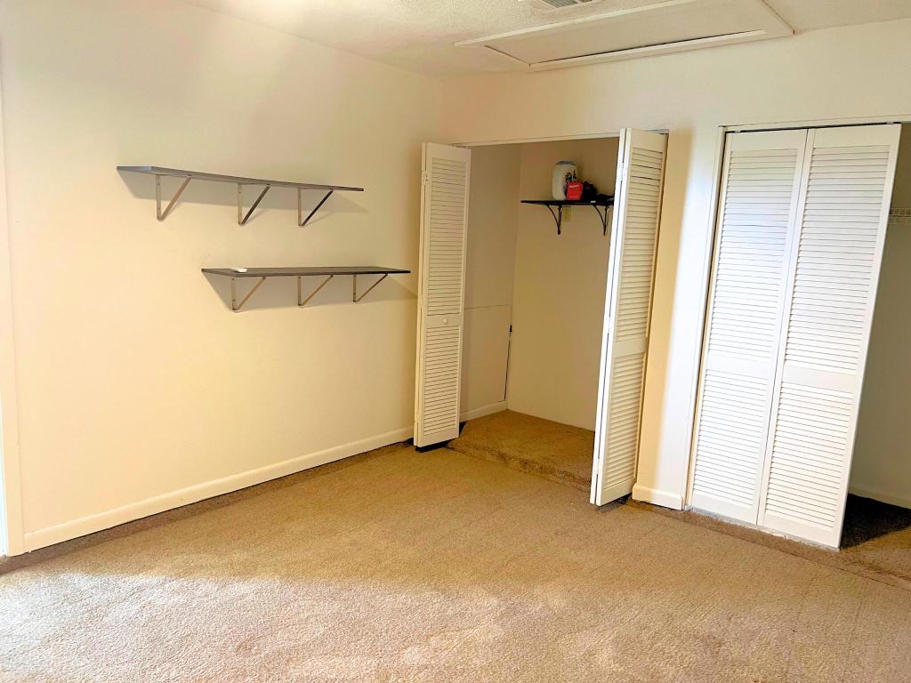 DIXIE PARK ADDITION - Residential Lease