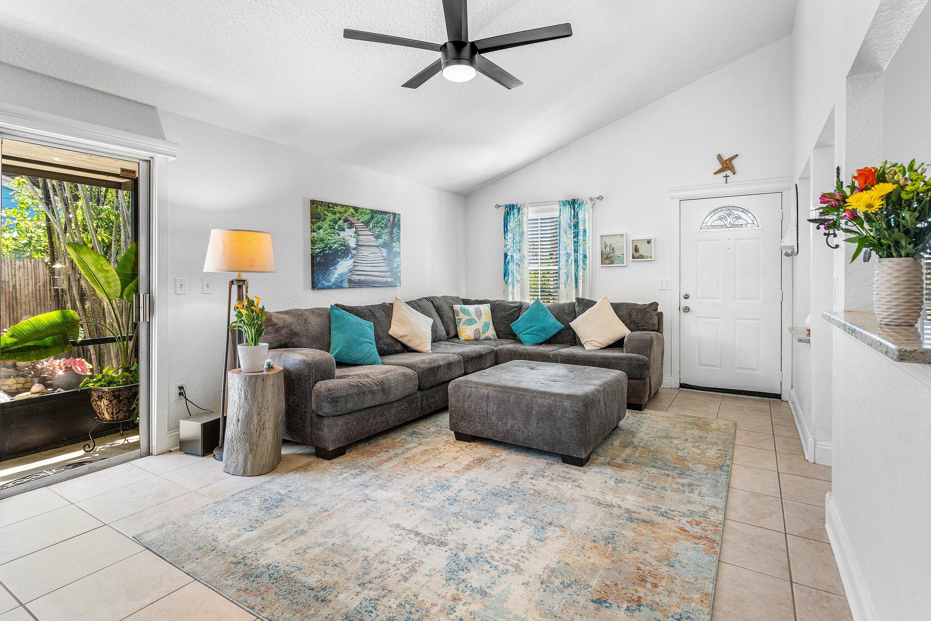 TARTAN LAKES 1 - Residential