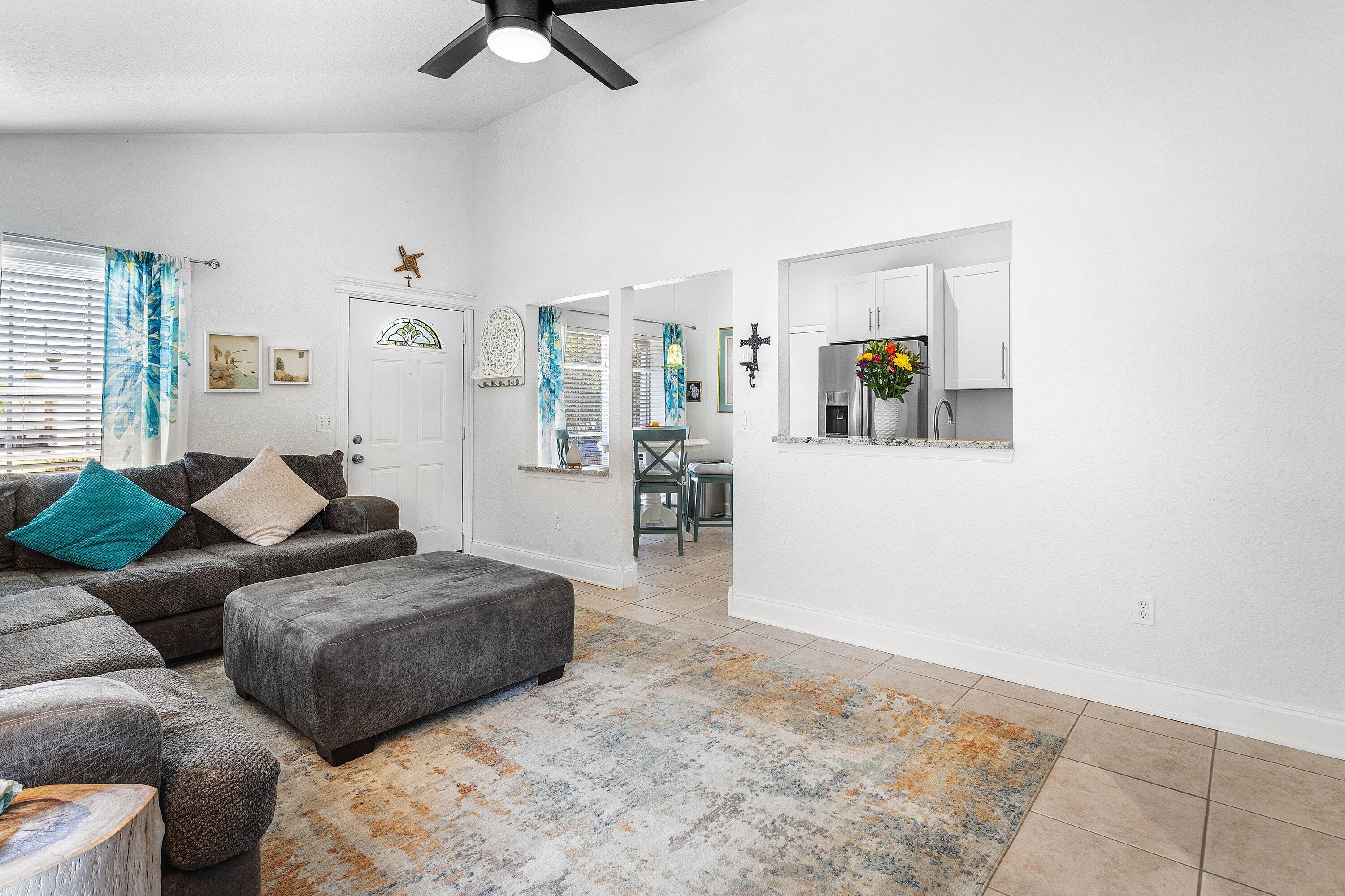TARTAN LAKES 1 - Residential