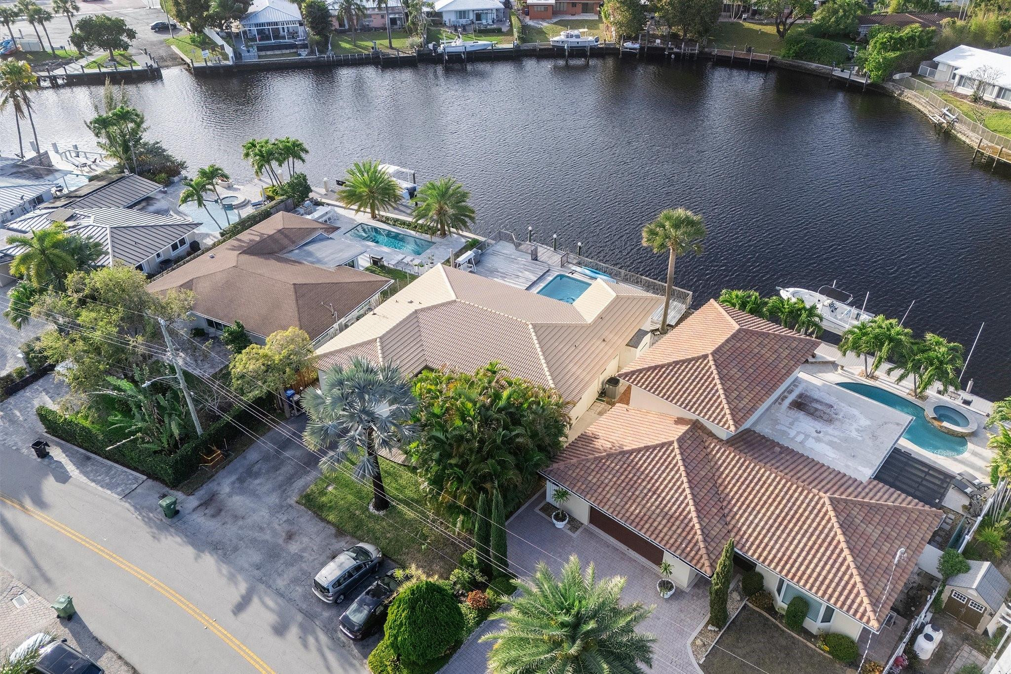 Poinsettia Heights River - Residential