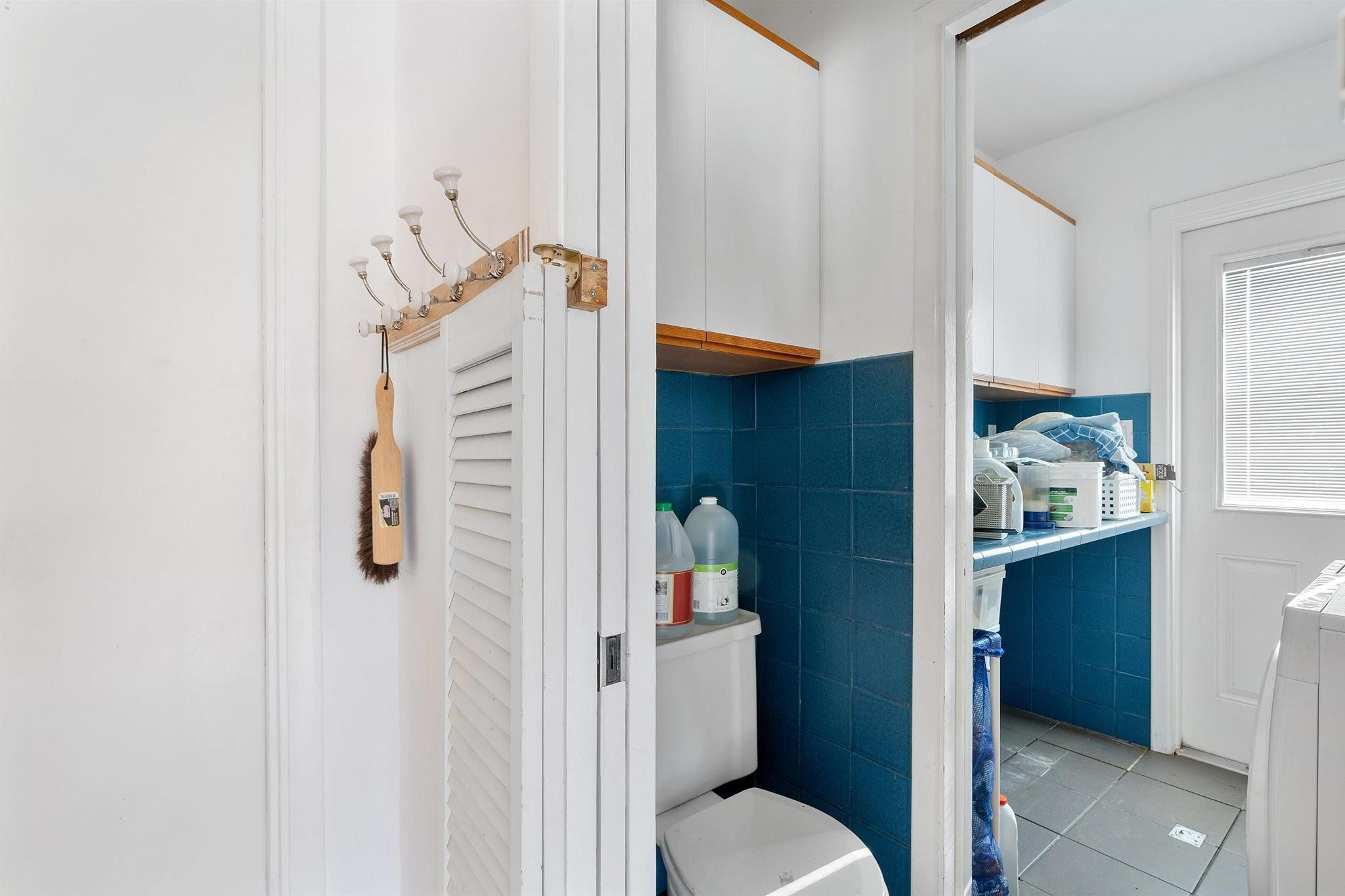 Poinsettia Heights River - Residential