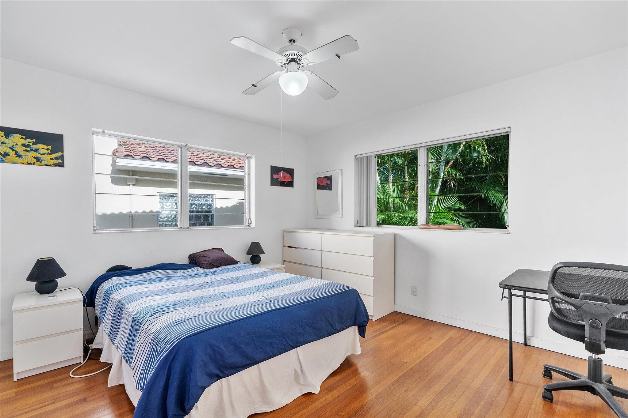 Poinsettia Heights River - Residential