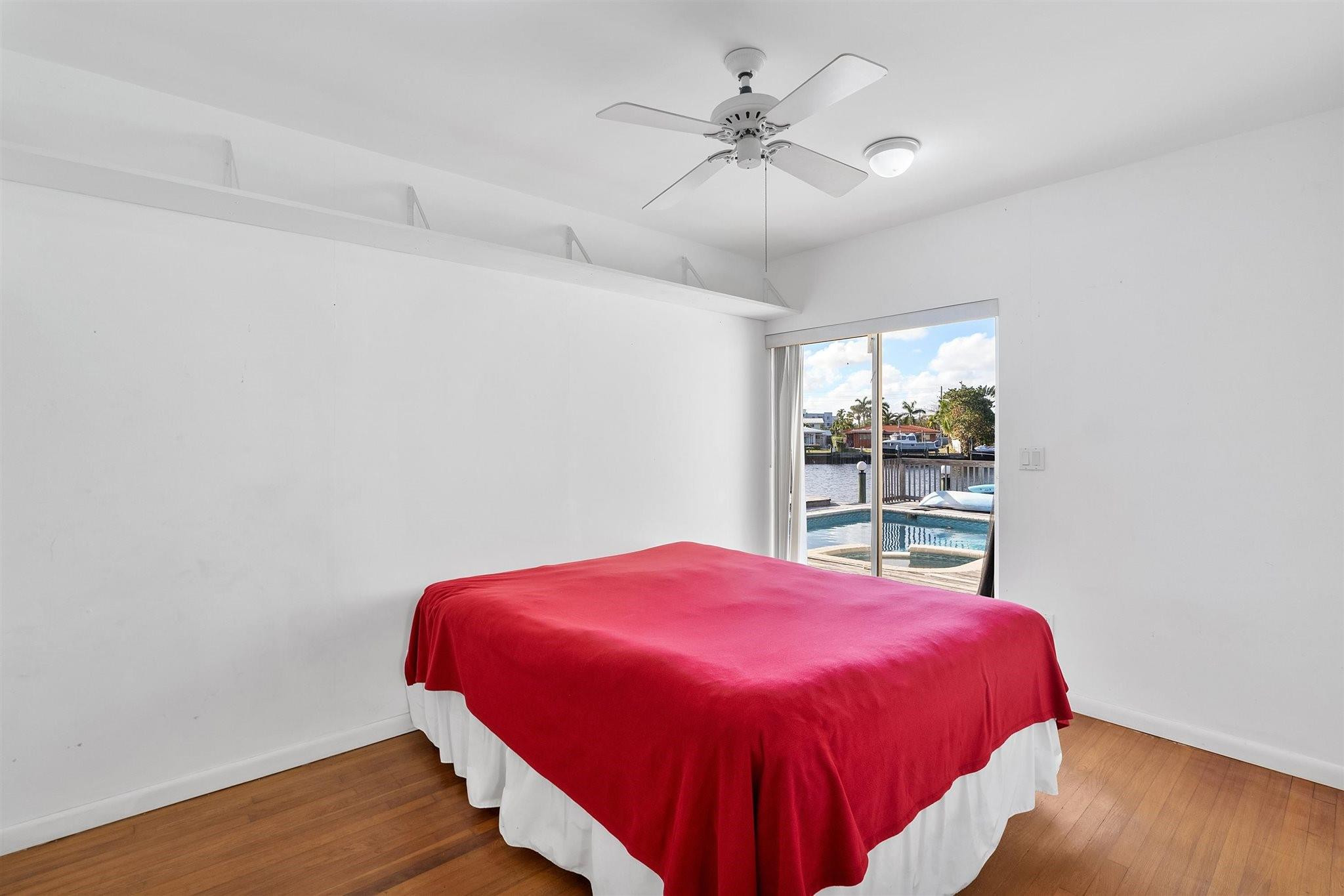 Poinsettia Heights River - Residential