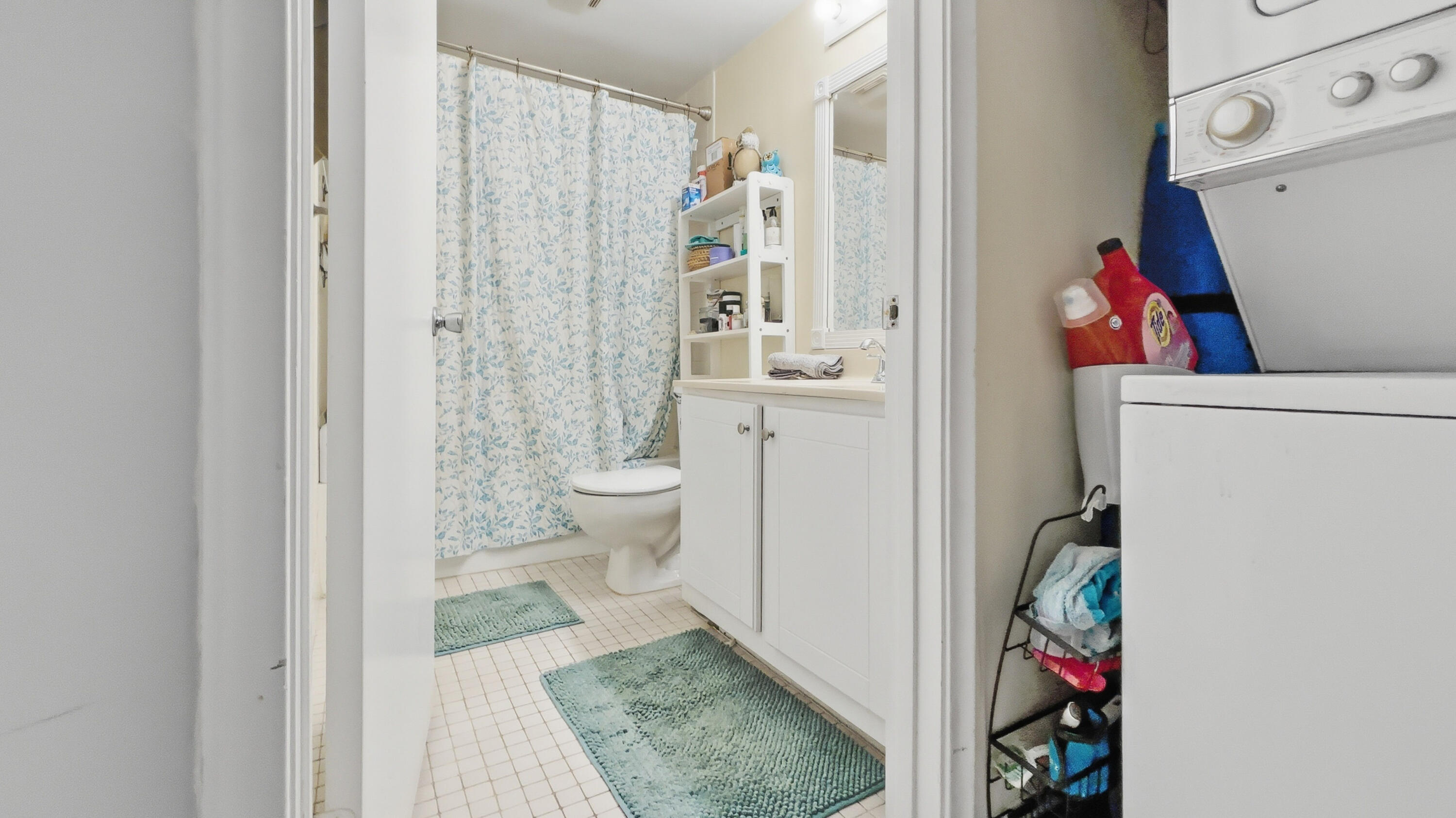 CAMBRIDGE AT CENTURY VILLAGE - Residential