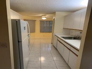 1200 SW 124th Terrace 208o