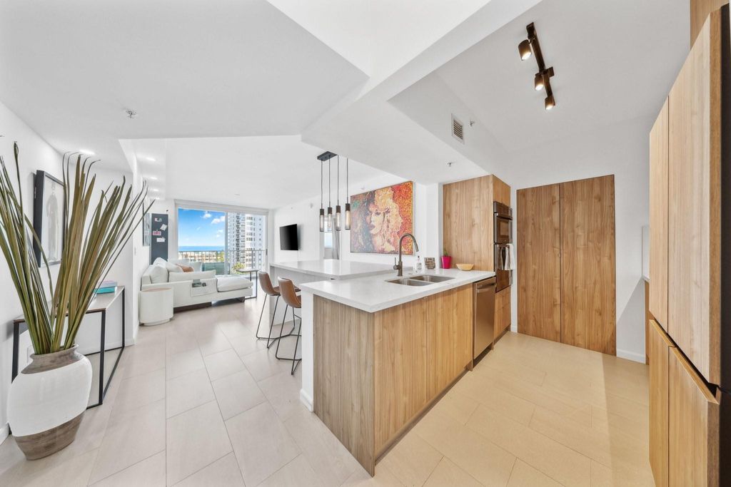 Photo of 3020 NE 32nd Avenue #903, Fort Lauderdale, FL 33308 (MLS # B26002393)